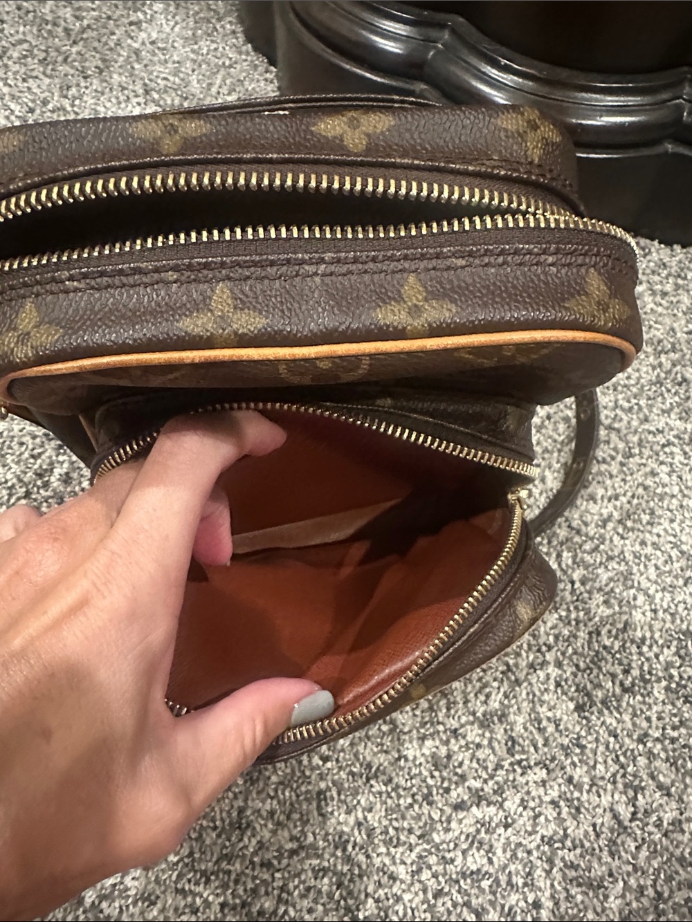 Vintage Louis Vuitton Brown Monogram Amazon. - Picture 5 of 15